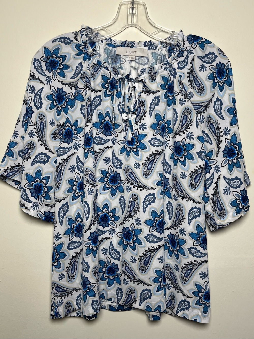 Women's NWT LOFT White and Blue Floral Paisley Peasant Blouse Size M